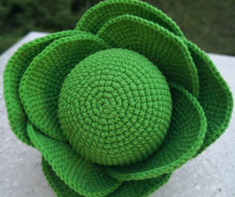 crochet salad